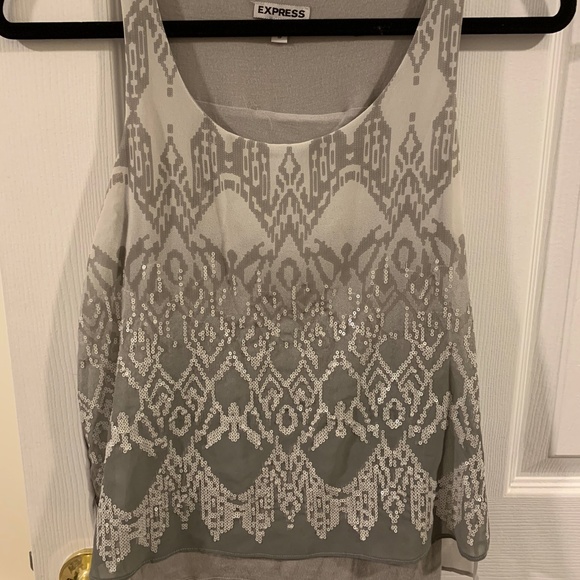 Grey Top - Picture 1 of 2